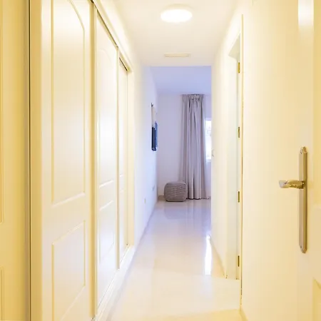 Apartment Cubo's Santa Maria Hills 2b *